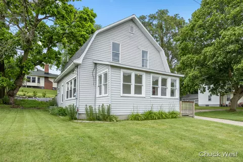 347 Clay, Sparta, MI 49345