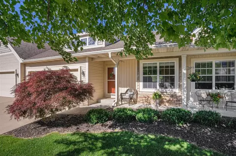 162 Gemstone #34, Holland, MI 49423