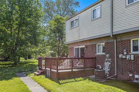 Exterior - 3027 Williamsburg, Ann Arbor, MI 48108 photo 7 of 8