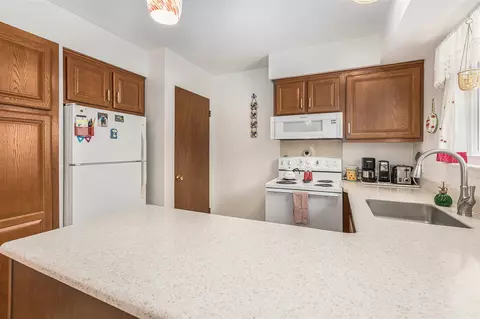 Kitchen - 3027 Williamsburg, Ann Arbor, MI 48108 photo 1 of 4