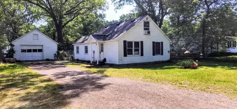3084 Valk, Norton Shores, MI 49444