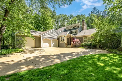 7234 S 8th, Kalamazoo, MI 49009