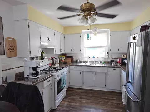 90 Main, Newaygo, MI 49337 photo 5