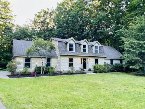 4535 Deer Crk, Norton Shores, MI 49441