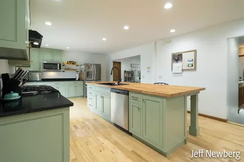 789 Washington, White Cloud, MI 49349 photo 18