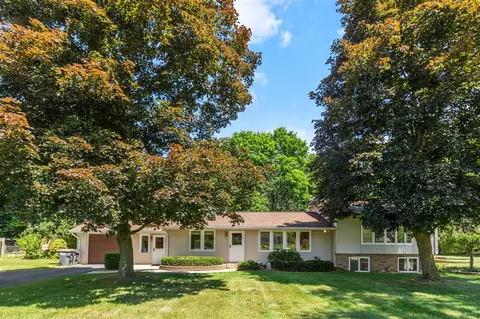 10948 W L, Kalamazoo, MI 49009