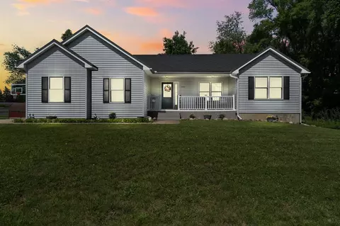 1304 Catsyl, Jackson, MI 49203
