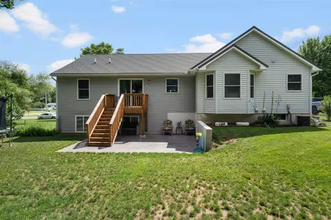 1304 Catsyl, Jackson, MI 49203 photo 7