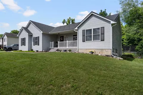 1304 Catsyl, Jackson, MI 49203 photo 8