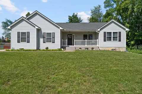 1304 Catsyl, Jackson, MI 49203 photo 3