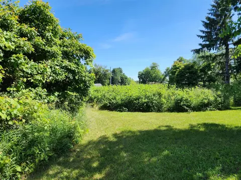 Hiawatha, Sturgis, MI 49091