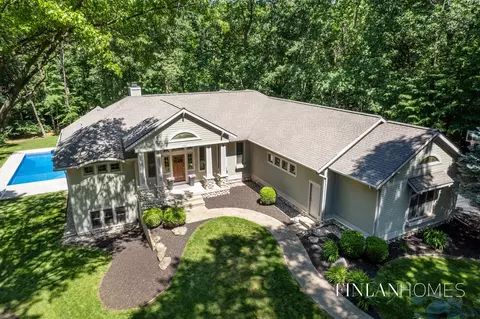 7985 A J, Caledonia, MI 49316