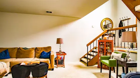 Living - 14175 Jackson, Taylor, MI 48180 photo 5 of 5