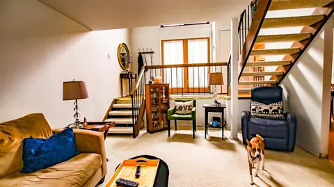 Living - 14175 Jackson, Taylor, MI 48180 photo 3 of 5