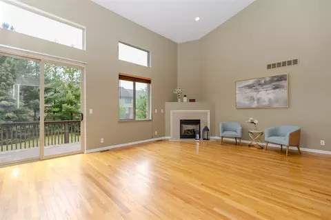 Living - 1027 Maya, Troy, MI 48085 photo 1 of 9