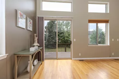 Living - 1027 Maya, Troy, MI 48085 photo 6 of 9