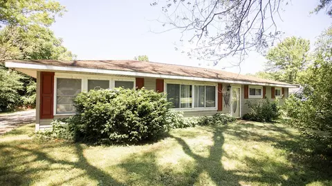 18979 Three Oaks, Three Oaks, MI 49128