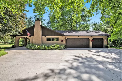 2850 Laurentide, Ann Arbor, MI 48103