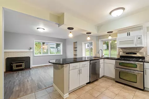 7386 Springbrook, Jackson, MI 49201 photo 8