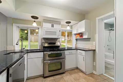 7386 Springbrook, Jackson, MI 49201 photo 4