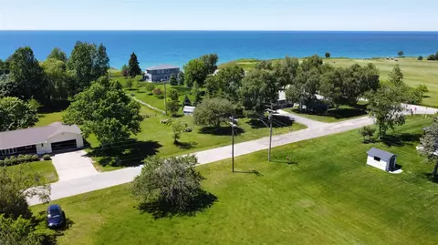 0 Pearce, Manistee, MI 49660