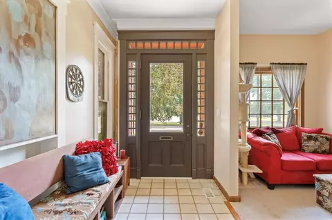 Entry Way - 196 E Michigan, Three Rivers, MI 49093 photo 4 of 7