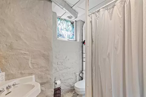 Bath - 196 E Michigan, Three Rivers, MI 49093 photo 6 of 6