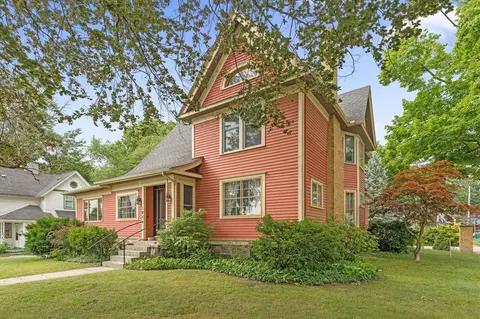 196 E Michigan, Three Rivers, MI 49093