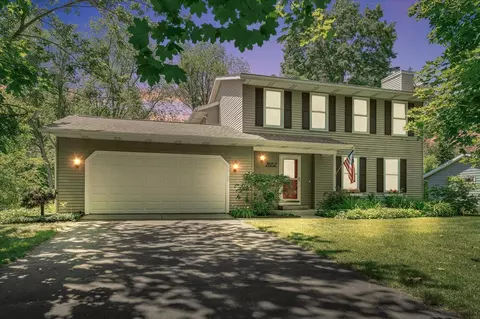 7657 Cottonwood, Richland, MI 49083
