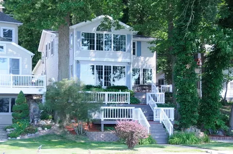 4440 Trails End, Middleville, MI 49333