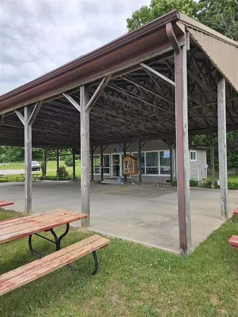 00 Cayuga, Evart, MI 49631 photo 18