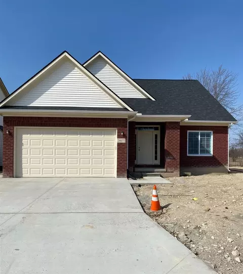 31608 Beaver, New Boston, MI 48164