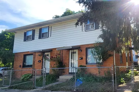 224 226 Gold, Grand Rapids, MI 49504