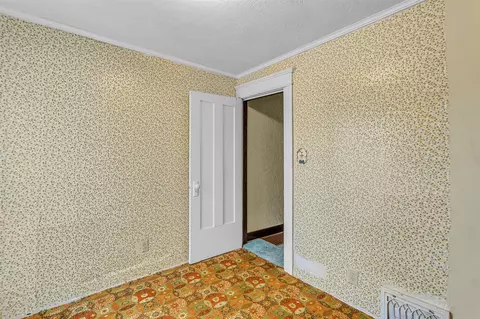 4325 Lansing, Jackson, MI 49201 photo 28