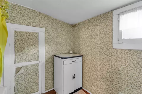 4325 Lansing, Jackson, MI 49201 photo 46