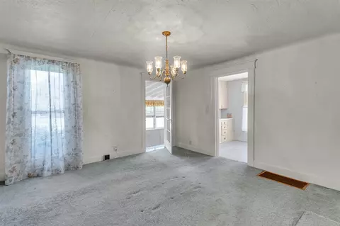 4325 Lansing, Jackson, MI 49201 photo 14