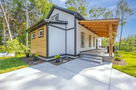 8202 Red Fox, Canadian Lakes, MI 49346