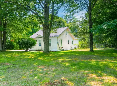 625 W Porter, Norton Shores, MI 49441