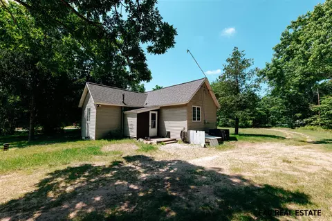 500 W Fruitvale, Montague, MI 49437