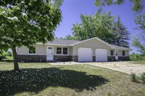 204-206 South Spg, Spring Lake, MI 49456