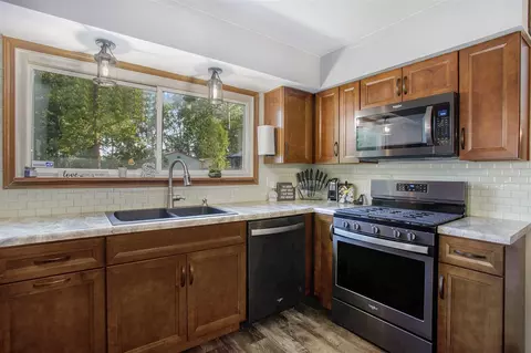 15071 Roberts Shore Drivew, Constantine, MI 49042 photo 16