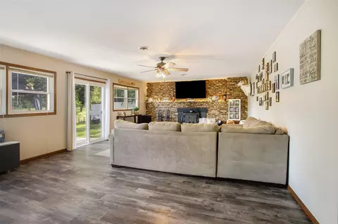 15071 Roberts Shore Drivew, Constantine, MI 49042 photo 9