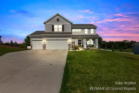 8504 Snowy Plover, Caledonia, MI 49316