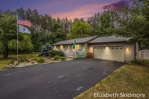 8763 Navaho, Howard City, MI 49329