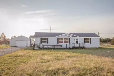 1566 56th, Fennville, MI 49408