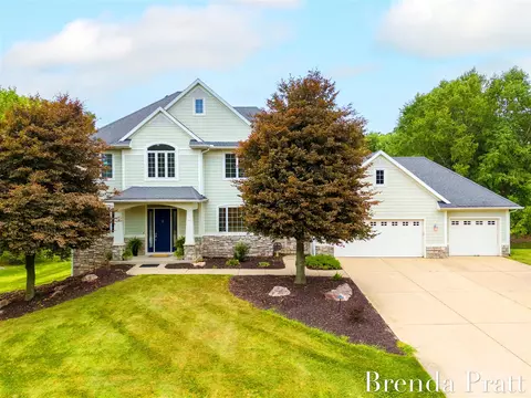 7825 Ashwood, Ada, MI 49301