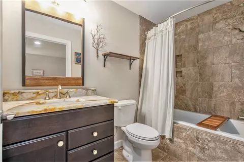 Bath - 108 E Henry #811, Saline, MI 48176 photo 4 of 5