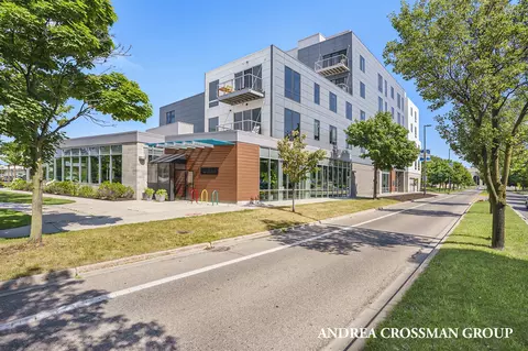 1001 Monroe #504, Grand Rapids, MI 49503