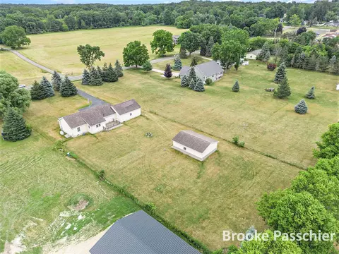 3782 Jackson, Saranac, MI 48881 photo 3