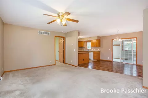 3782 Jackson, Saranac, MI 48881 photo 9